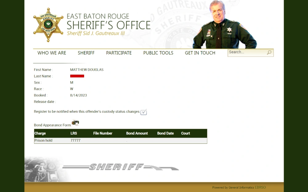 A screenshot from the East Baton Rouge Sheriff's Office detailing the name, sex, race, booking, and release dates, and an option to register for notifications about the individual's custody status changes with no specific charges listed.